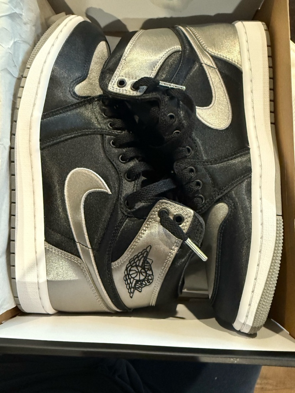 *NEW* Women NIKE Air Jordan 1 High OG 'SATIN SHADOW' Sz(9.5)